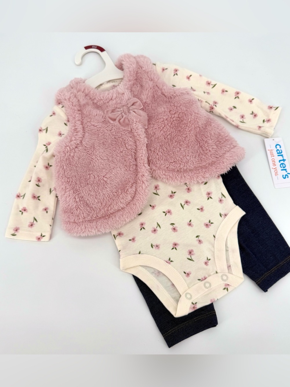 Carter’s Baby Girl 3-Piece Pink Faux Fur Vest Floral Set 6M NWT